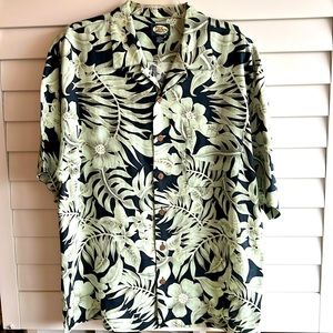Men’s Tommy Bahama, short sleeve, silk shirt, size large